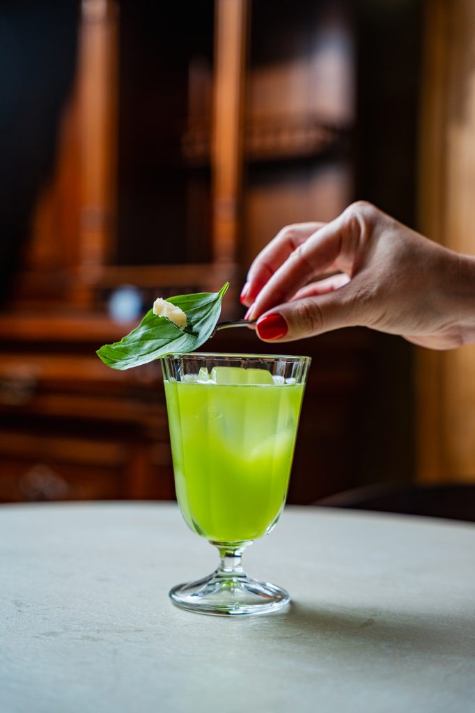 AHILE DRINKS LOGOFF PREPARAT 8-64 1